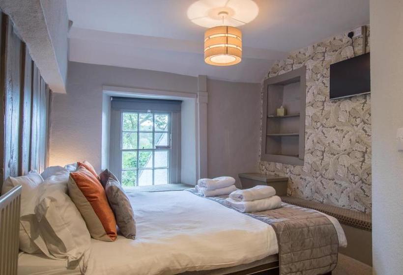 호스텔 The Church House