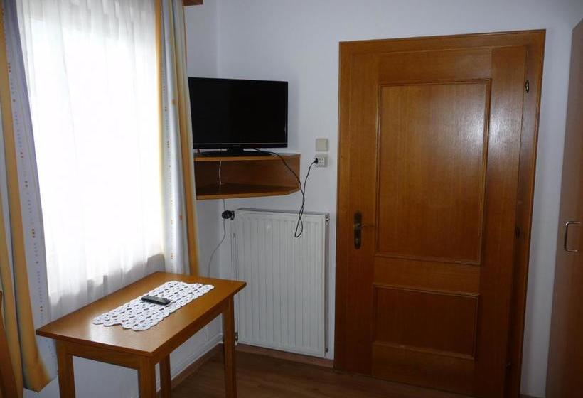 فندق صغير Gasthof Waldhof