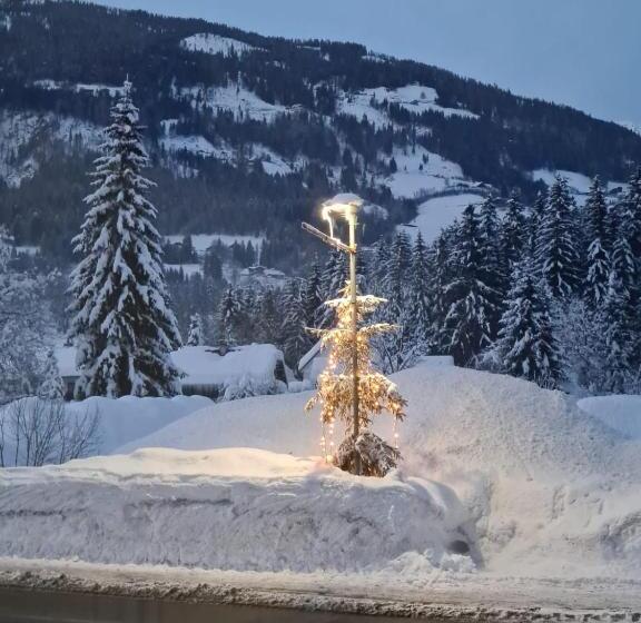 فندق صغير Gasthof Waldhof