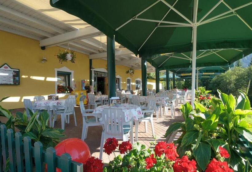 فندق صغير Gasthof Waldhof