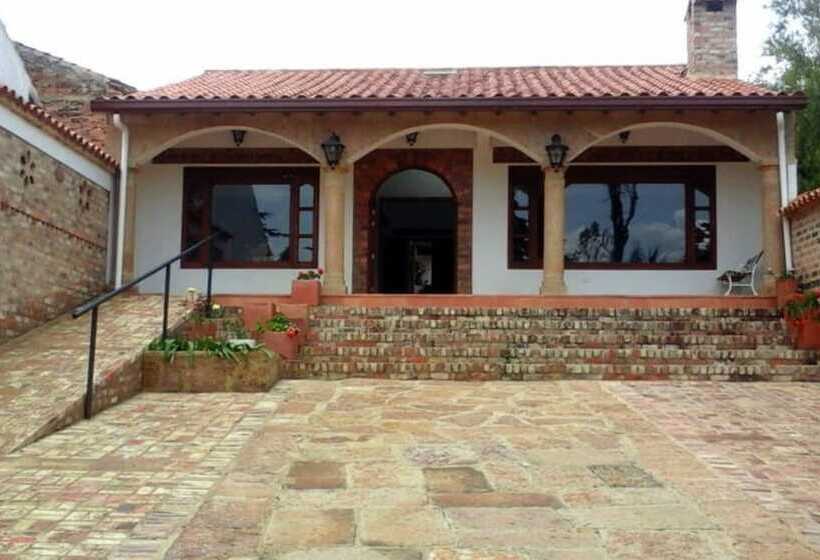 Albergue Hospederia Villa Berenita