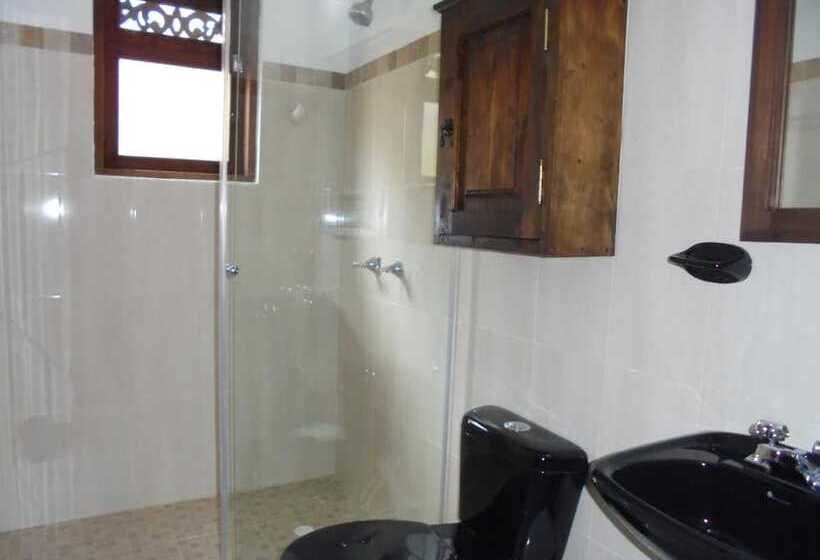 Albergue Hospederia Villa Berenita