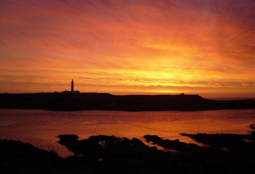 민박 Burnside Lodge