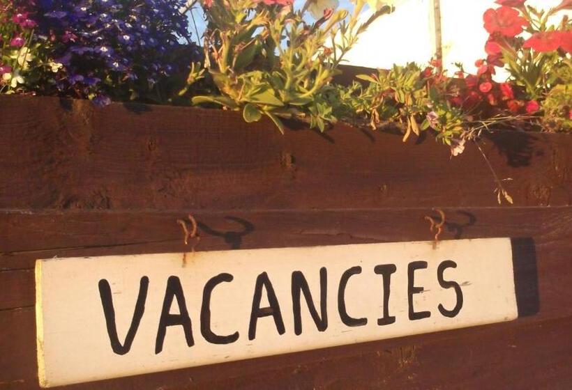 민박 Burnside Lodge