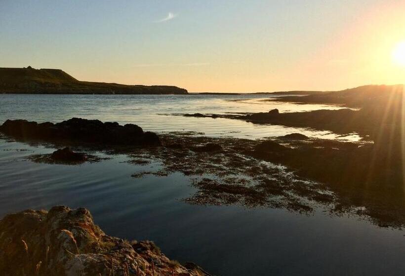 ベッドアンドブレックファースト Burnside Lodge