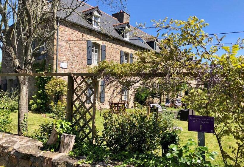 تختخواب و صبحانه Chambres De St Michel