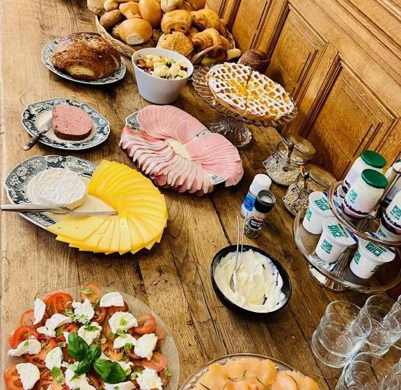 ベッドアンドブレックファースト Château Charles