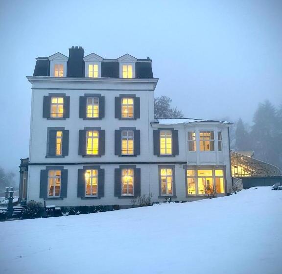 צימר Château Charles