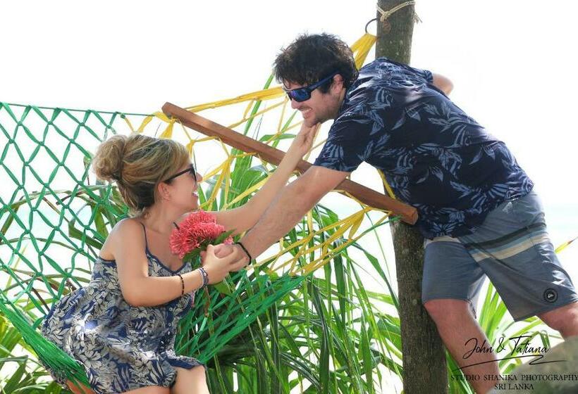 Bed and Breakfast Jasmine White House Restaurant & Spa