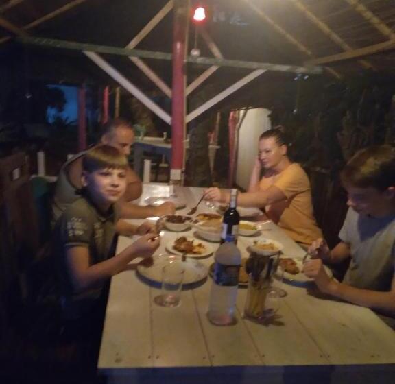 Bed and Breakfast Jasmine White House Restaurant & Spa