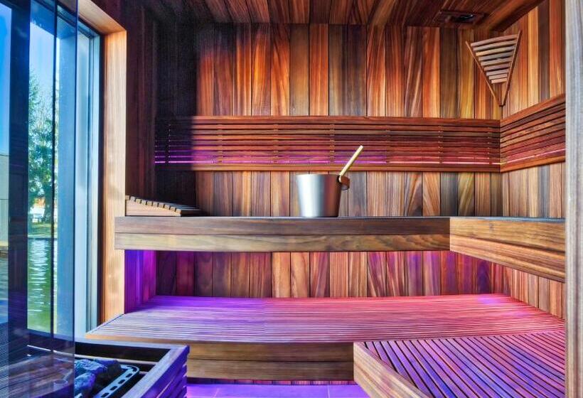 Domy Na Wodzie Na Mazurach