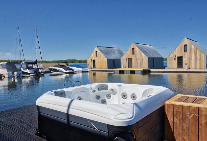 Domy Na Wodzie Na Mazurach