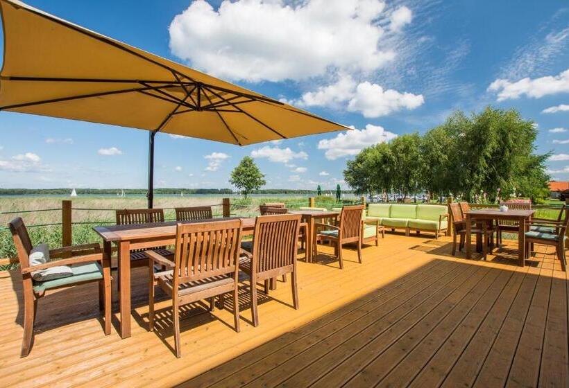 Domy Na Wodzie Na Mazurach