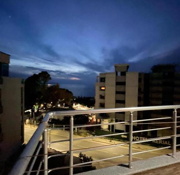 Donantelo Hotel Vlore