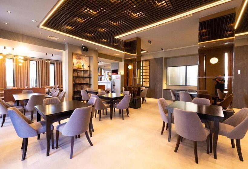 Donantelo Hotel Vlore