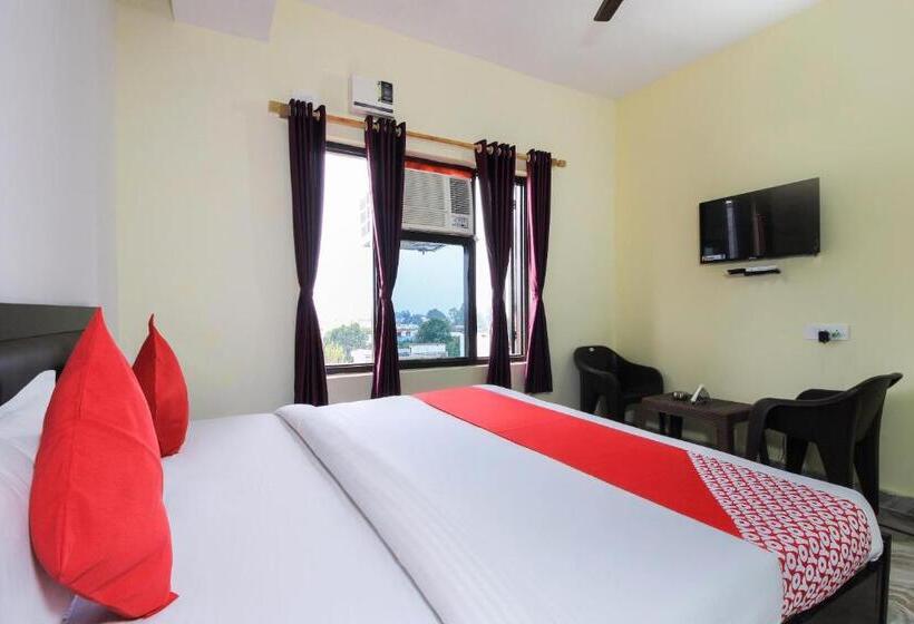 酒店 Mehraz Residency