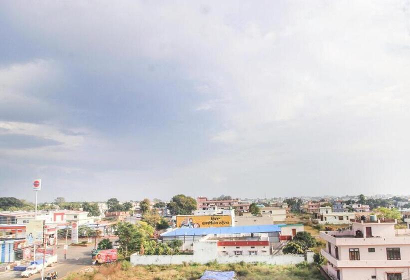 酒店 Mehraz Residency