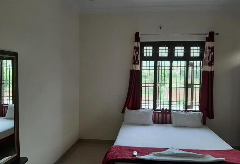 هتل Divine Palace Pushkar