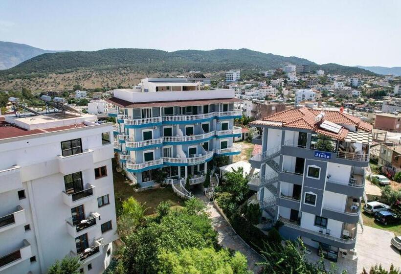 هتل Divo Palace