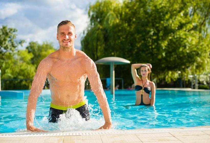 בית מלון כפרי Kamilla