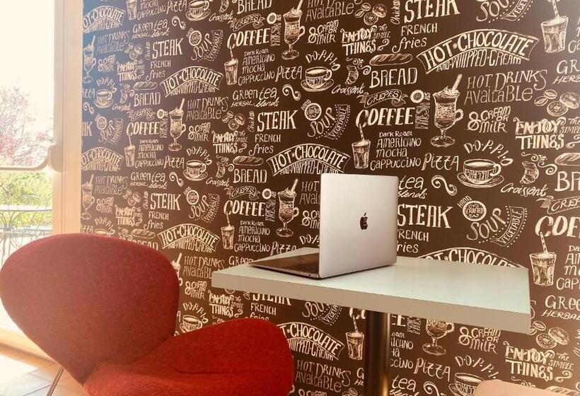 فندق Kyriad Direct Chalon Sur Saone Nord