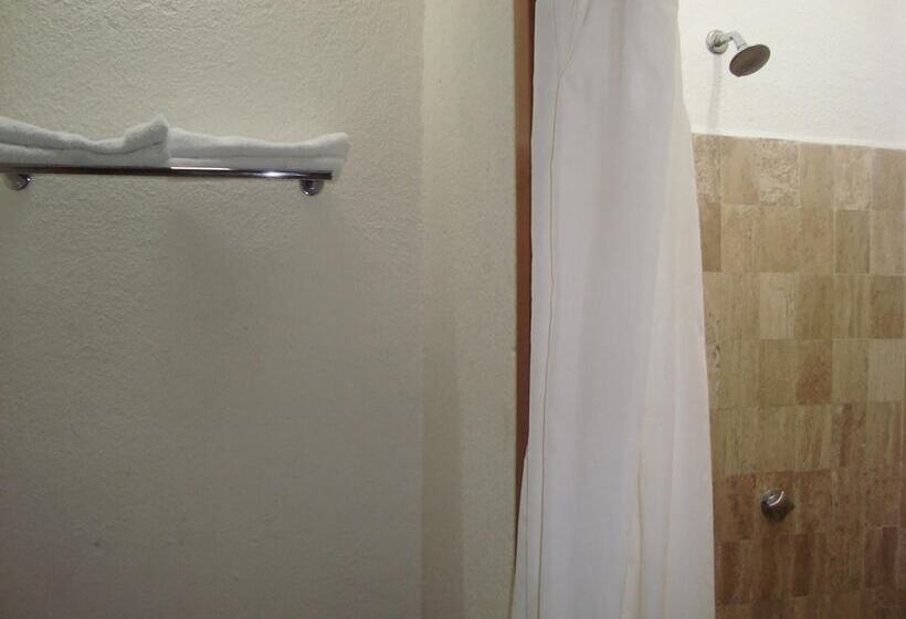 Отель Lacantum By Rotamundos