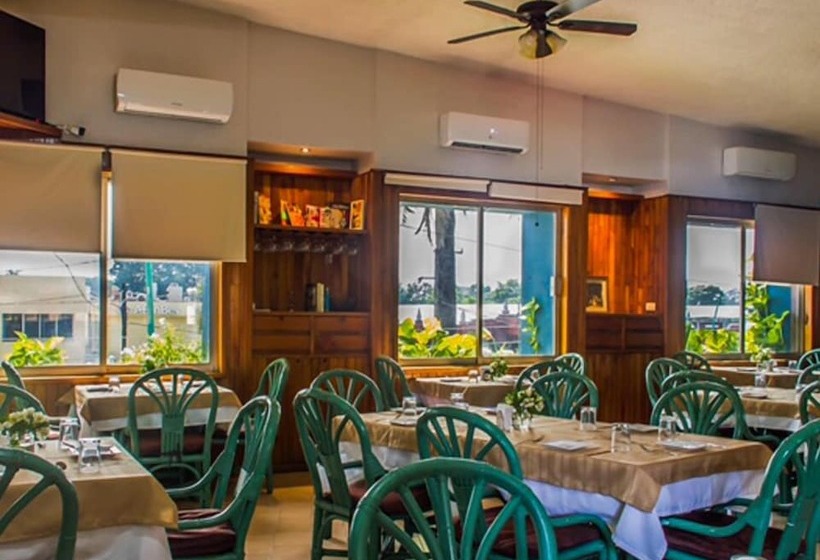 Отель Lacantum By Rotamundos