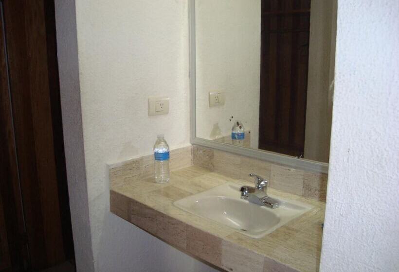 Отель Lacantum By Rotamundos