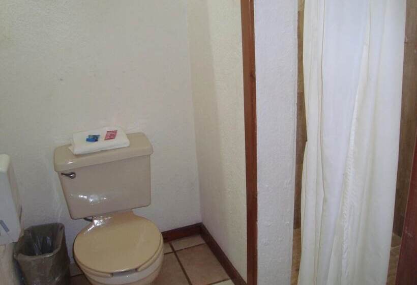 Отель Lacantum By Rotamundos