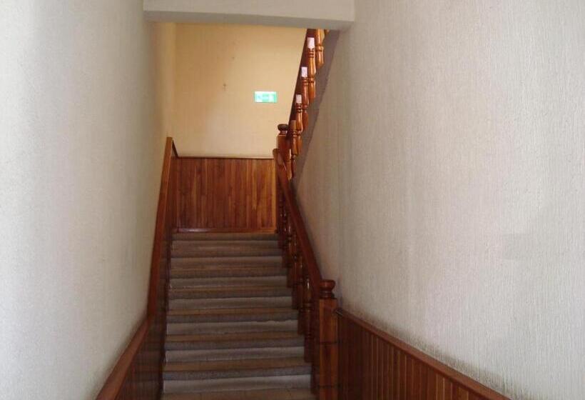 Отель Lacantum By Rotamundos