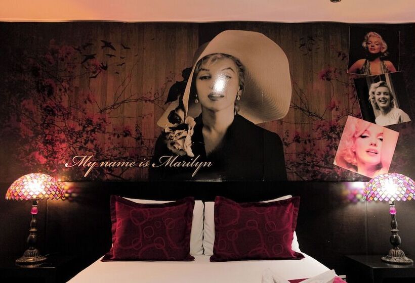 בית מלון כפרי Plaza Garibaldi