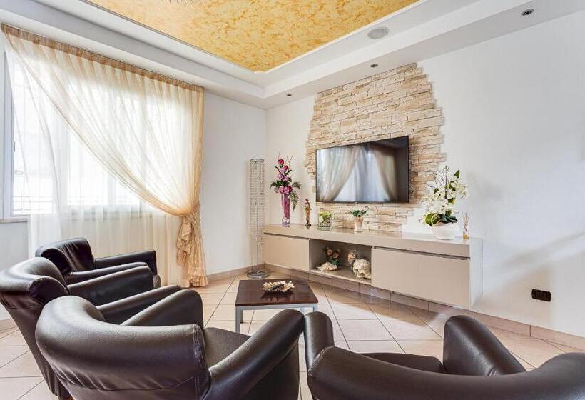 בית מלון כפרי Sirena