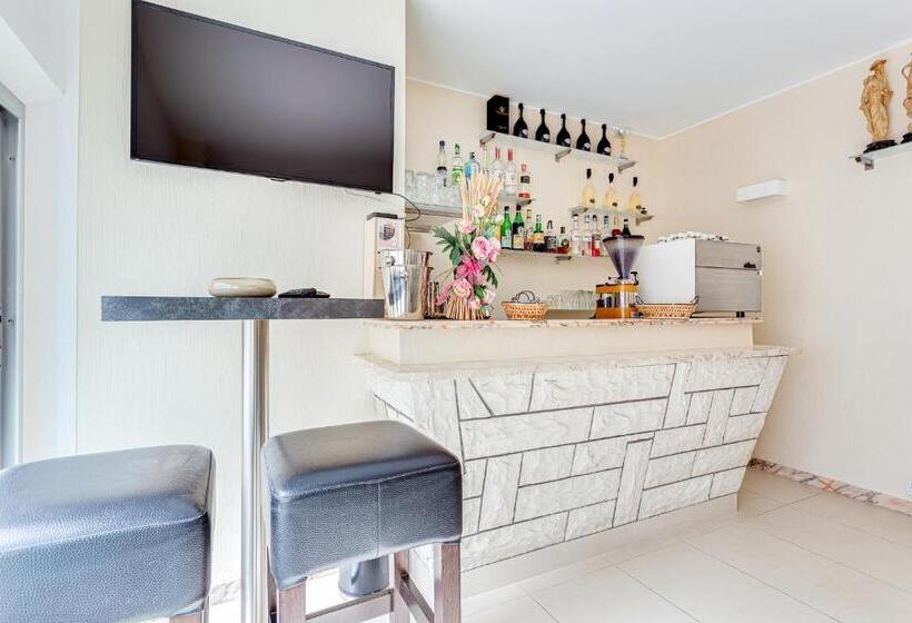 בית מלון כפרי Sirena