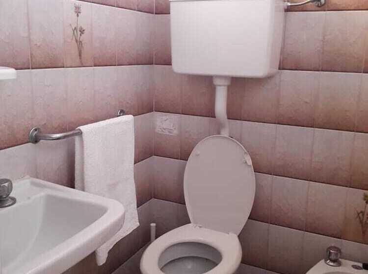 בית מלון כפרי Sirena