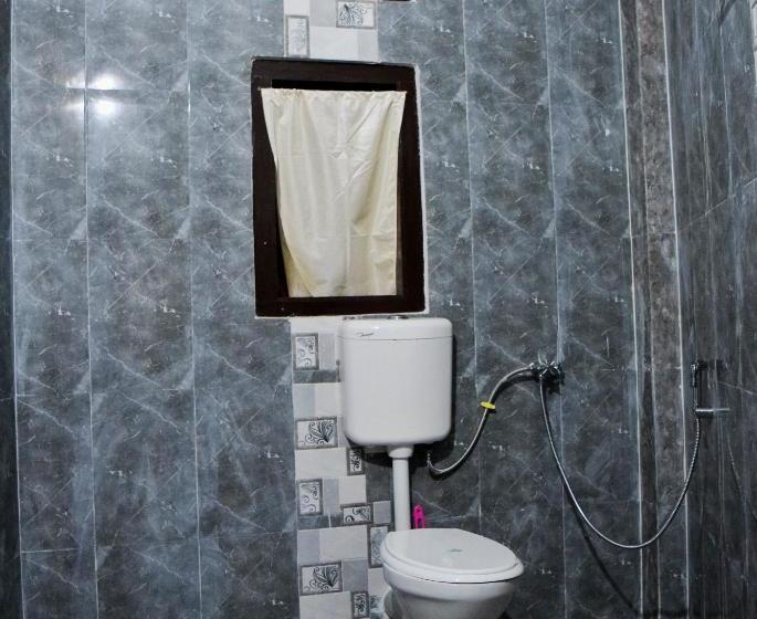 호텔 Tawang Centre Point