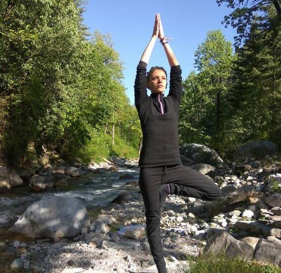 호텔 Tirthan Anglers  Retreat