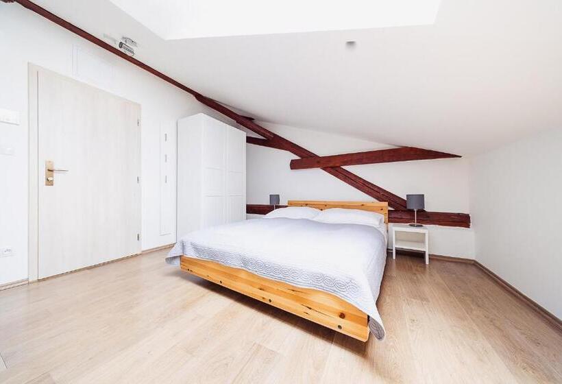 פנסיון Café Havlíček Penzion