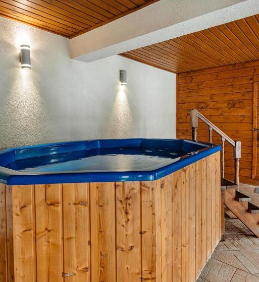 פנסיון Casa Dinainte Young And Adults Only