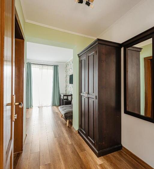 פנסיון Casa Dinainte Young And Adults Only