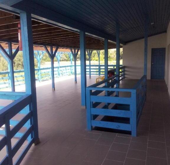 膳宿费 Gorgova Inn