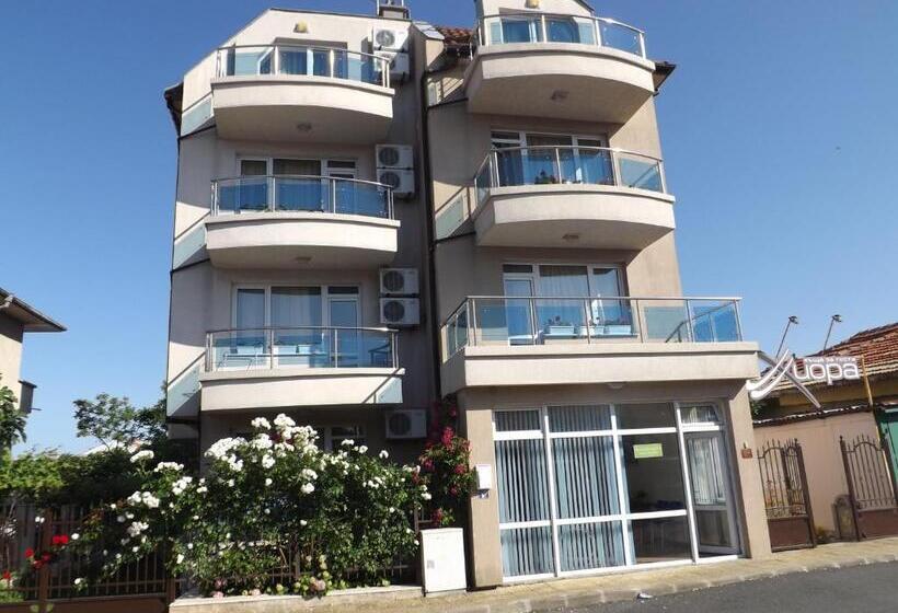 펜션 Guest House Hiora