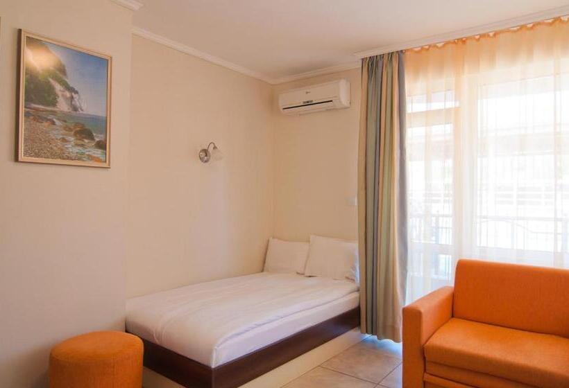 펜션 Guest House Hiora