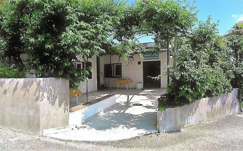 Пансион Guesthouse Cecilia