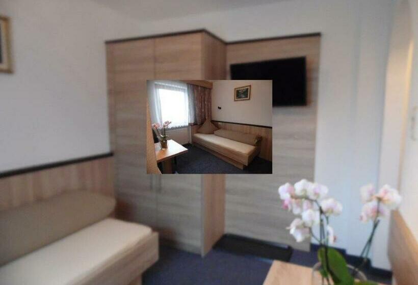 بنسيون Haus Otto Arnold