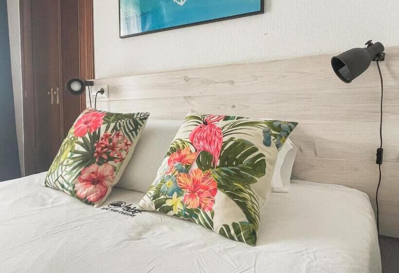 پانسیون Loredo Surf House