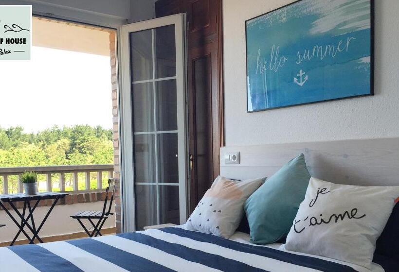 پانسیون Loredo Surf House