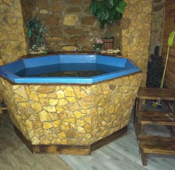 پانسیون хостел Maxi