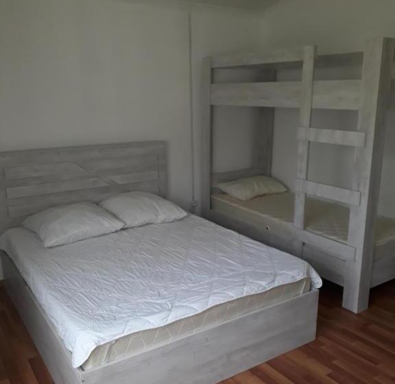 پانسیون Merabi Guest House