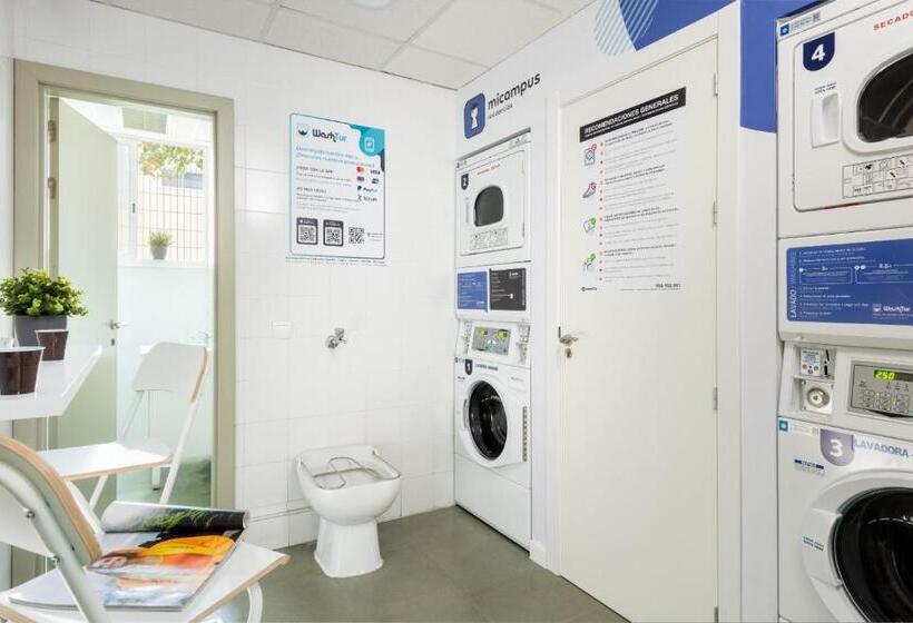 پانسیون Micampus Upo Celestino Mutis Residencia De Estudiantes