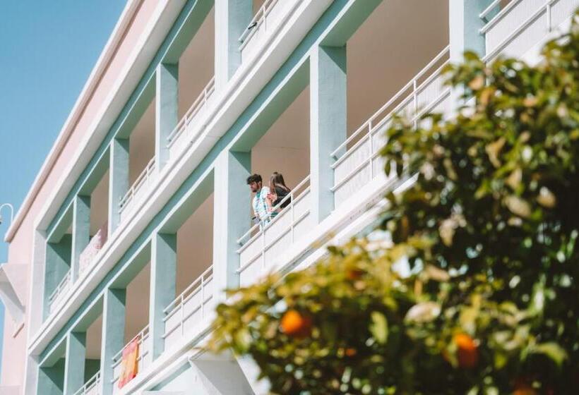 پانسیون Micampus Upo Celestino Mutis Residencia De Estudiantes